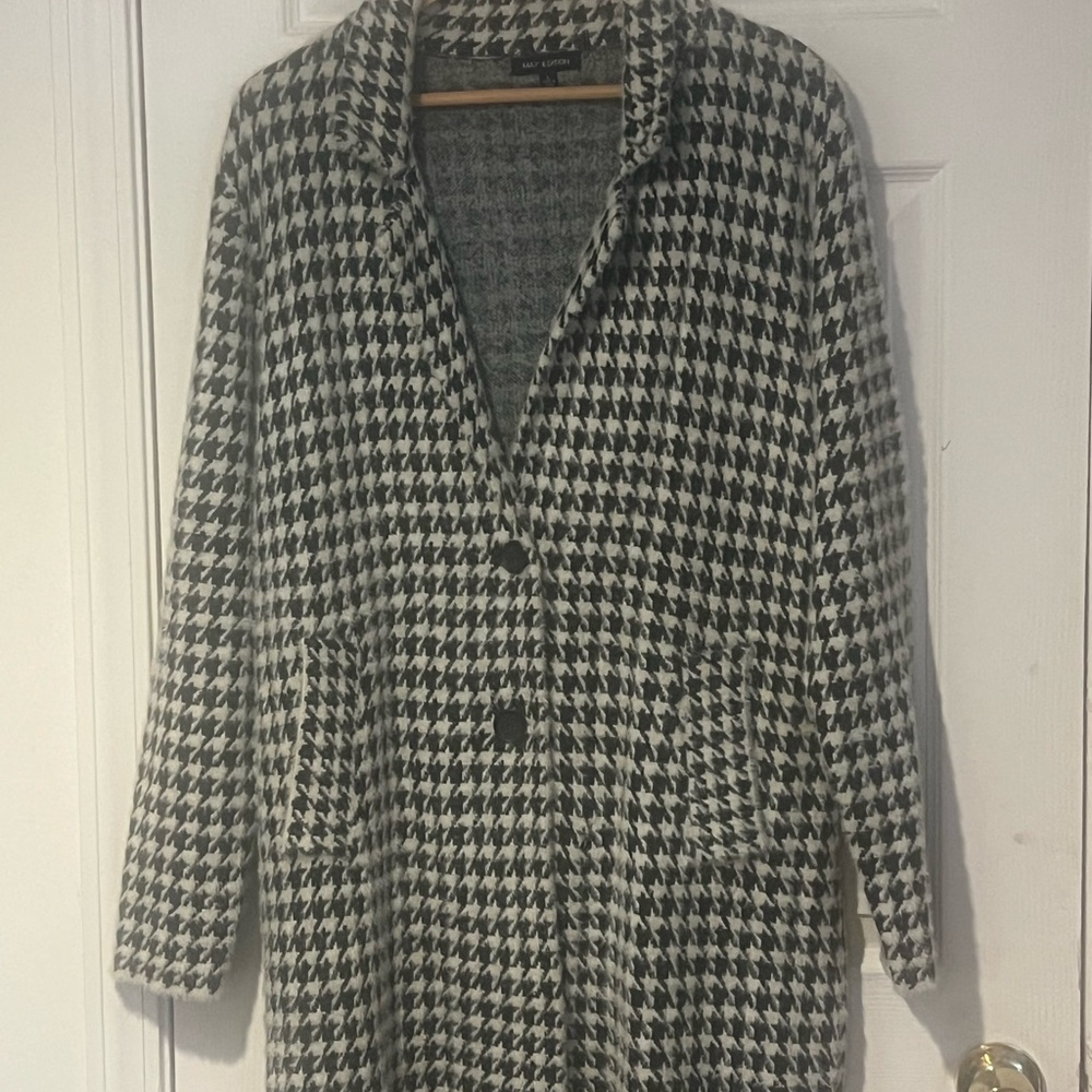 Max Edition Black and White Houndstooth Trench Coat